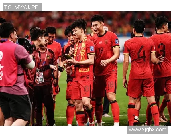 中国国足迎战俄罗斯队期待突破自我展现实力与风采